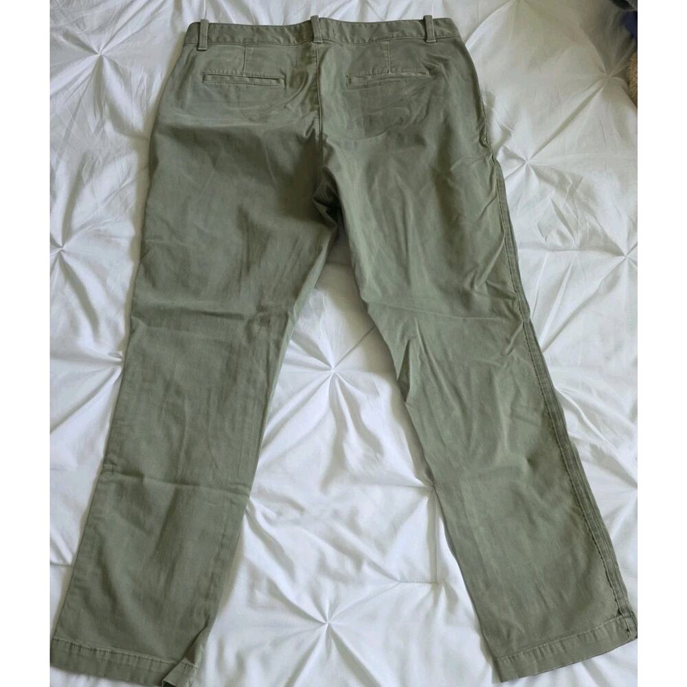 Stretch Cotton Twill Girlfriend Chino Pants - Olive - Picture 8 of 12